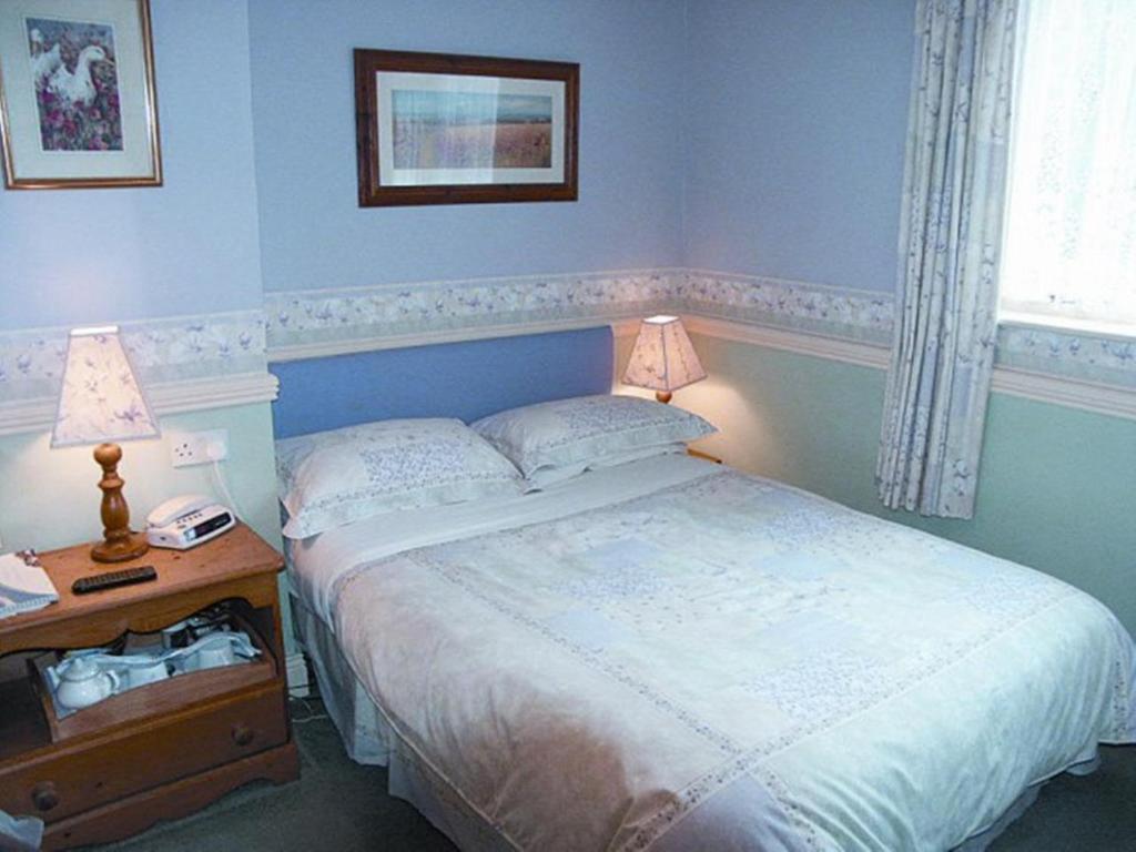 Compton House Bed & Breakfast Ashbourne  Exterior photo