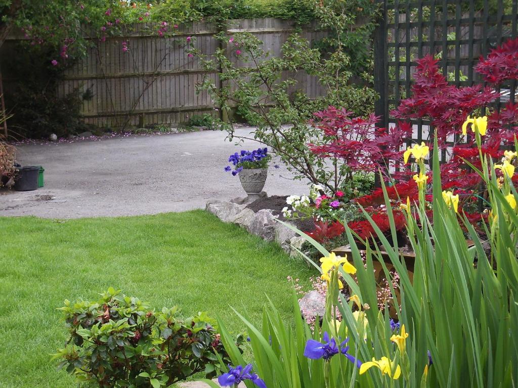 Compton House Bed & Breakfast Ashbourne  Exterior photo